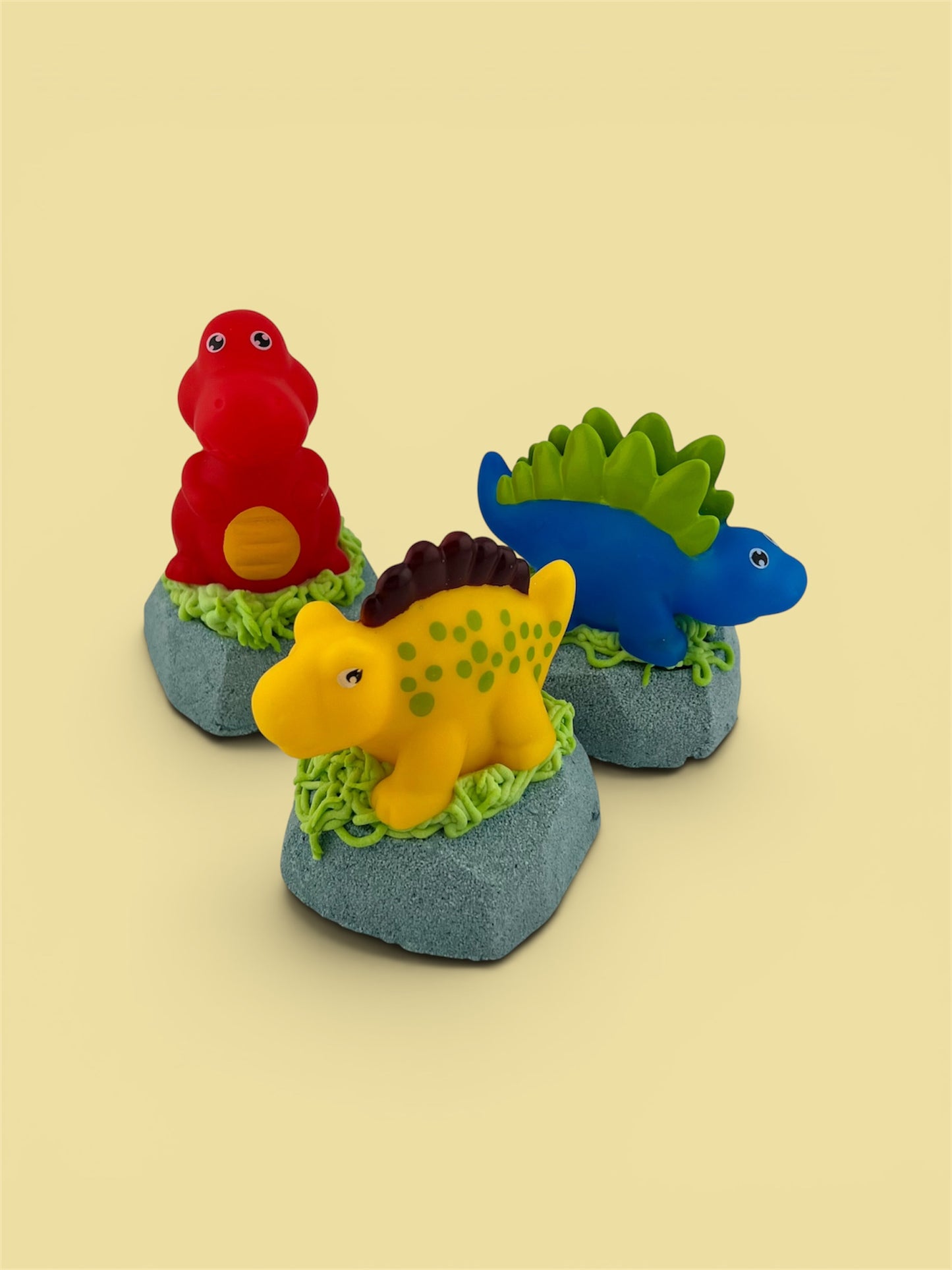 Dino Bath Bomb with Bubble Bath Top